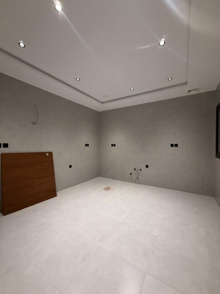 شقة 6 غرف 260م – النزهة عمارة 117